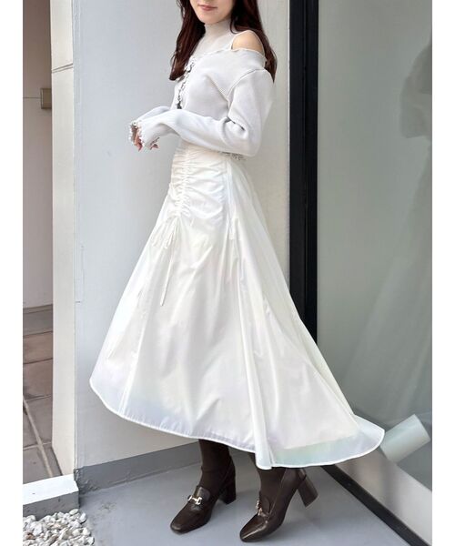 MERCURYDUO（マーキュリーデュオ）の「配色メローフリルニットカーデ（カーディガン/ボレロ・レディース・ライトグレー/ブラック/ブルー・FREE）」の13枚目の写真