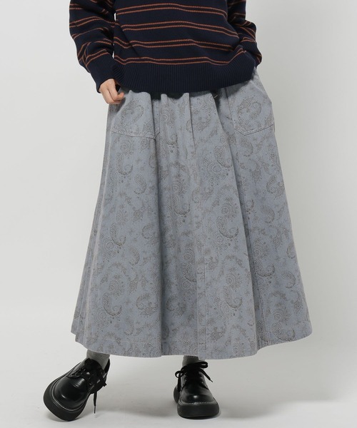 niko and...（ニコアンド）の「ベルトフレアスカート（スカート・レディース・ライトグリーン/クリーム/ライトグレー/インディゴブルー/チャコール/グレー系その他/グレー/ブラック/アニマル/ライトインディゴブルー/サックスブルー/ネイビー/ベージュ/サンドグレー・MEDIUM/LARGE）」の11枚目の写真