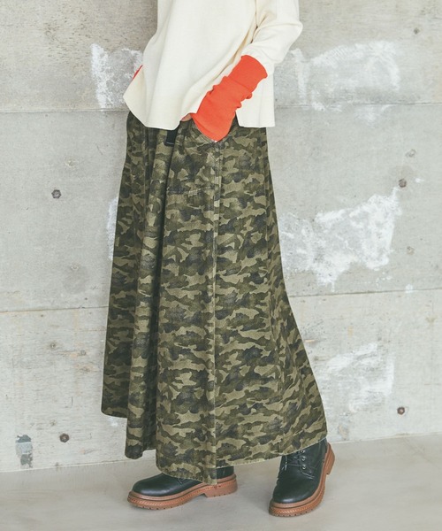 niko and...（ニコアンド）の「ベルトフレアスカート（スカート・レディース・ライトグリーン/クリーム/ライトグレー/インディゴブルー/チャコール/グレー系その他/グレー/ブラック/アニマル/ライトインディゴブルー/サックスブルー/ネイビー/ベージュ/サンドグレー・MEDIUM/LARGE）」の17枚目の写真