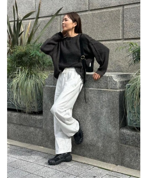 ulu（ウル）の「Easy sweat pants（スウェットパンツ・レディース・グレー・FREE）」の7枚目の写真