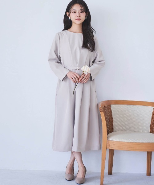 mil(ミル)の「【150㎝前後の小柄さんサイズ】Aライン ウエストタックワンピース(ワンピース・レディース・ライトベージュ/グレイッシュベージュ/ブラック・S/XS)」の16枚目の写真