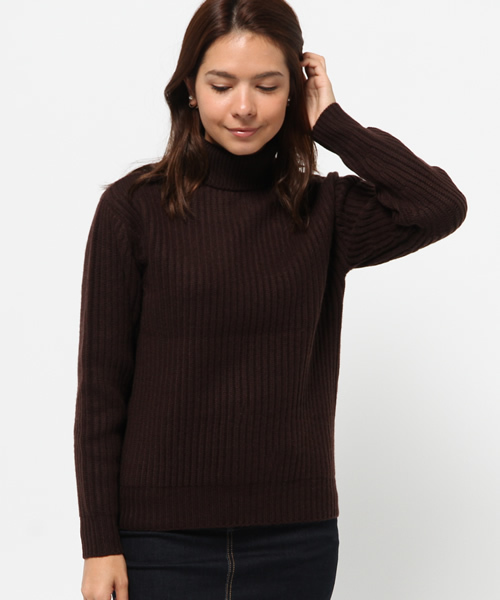 IENA（イエナ）の「CASHMERE リブタートルニットプルオーバー◆（ニット/セーター・レディース・ホワイト/ブラウン/バーガンディー/チャコールグレー・FREE）」の15枚目の写真