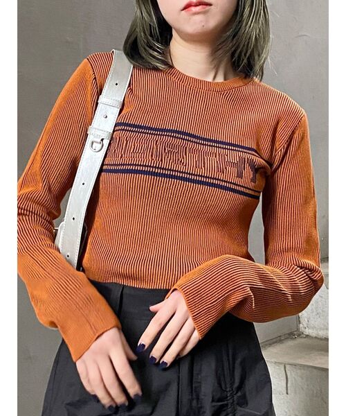 MURUA(ムルーア)の「バイカラーロゴニット(ニット/セーター・レディース・アイボリー/ブラック/オレンジ/ブルー/ブラウン・FREE)」の18枚目の写真