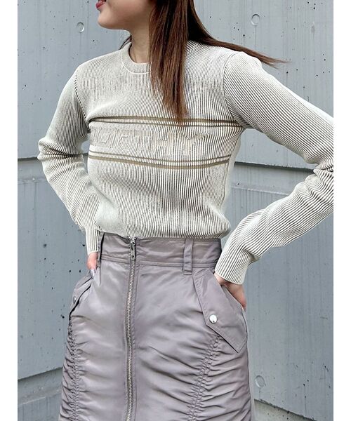 MURUA(ムルーア)の「バイカラーロゴニット(ニット/セーター・レディース・アイボリー/ブラック/オレンジ/ブルー/ブラウン・FREE)」の22枚目の写真