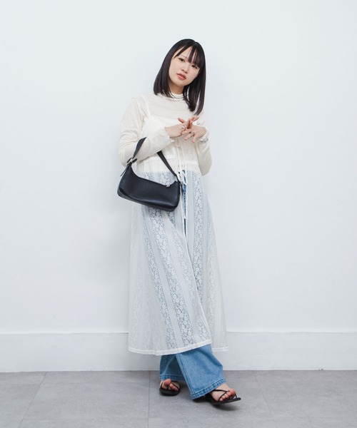 Chillfar(チルファー)の「レースキャミワンピース(ワンピース・レディース・ブルーグレー/ライトベージュ/オフホワイト/ブラック・FREE)」の14枚目の写真