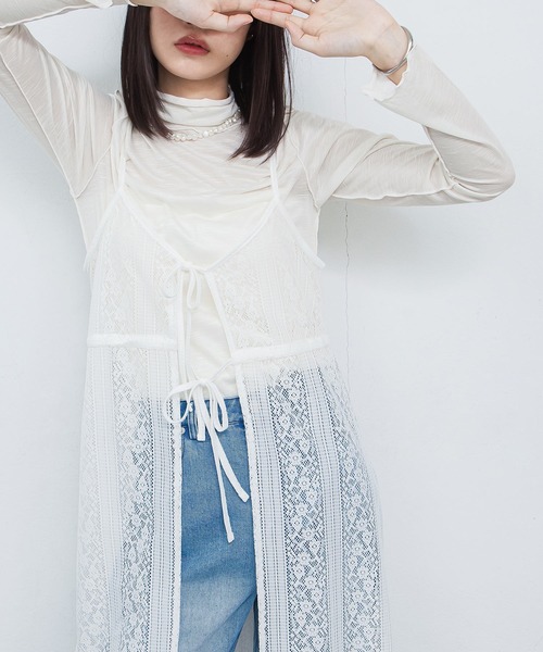 Chillfar(チルファー)の「レースキャミワンピース(ワンピース・レディース・ブルーグレー/ライトベージュ/オフホワイト/ブラック・FREE)」の7枚目の写真