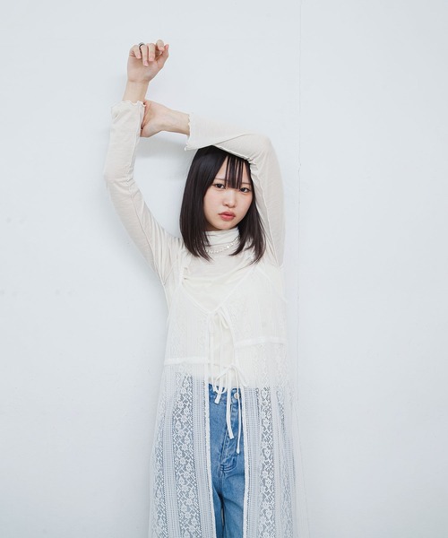 Chillfar(チルファー)の「レースキャミワンピース(ワンピース・レディース・ブルーグレー/ライトベージュ/オフホワイト/ブラック・FREE)」の12枚目の写真