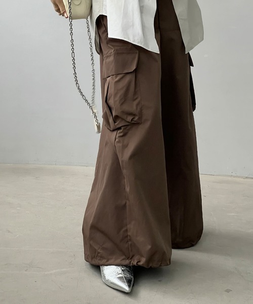 chuclla（チュクラ）の「立体ポケット ワイドカーゴ chw25s037（カーゴパンツ・レディース・ブラウン・L/S/M）」の16枚目の写真