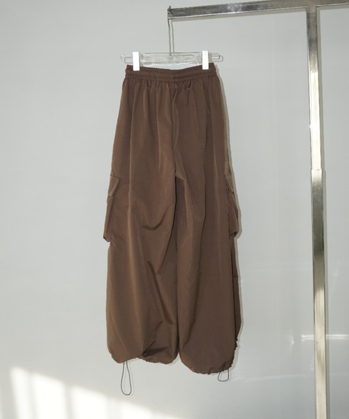 chuclla（チュクラ）の「立体ポケット ワイドカーゴ chw25s037（カーゴパンツ・レディース・ブラウン・L/S/M）」の21枚目の写真