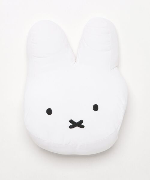 Miffy（ ミッフィー）の「miffy/ミッフィー　ハグミークッション（クッション/クッションカバー・レディース・ホワイト/ホワイト系その他・ONE SIZE）」の2枚目の写真