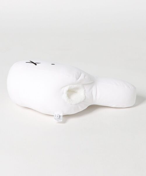 Miffy（ ミッフィー）の「miffy/ミッフィー　ハグミークッション（クッション/クッションカバー・レディース・ホワイト/ホワイト系その他・ONE SIZE）」の4枚目の写真