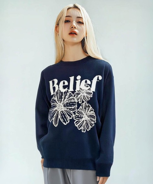SUGGESTION（サジェッション）の「Flower jacquard crew neck knit / フラワージャガードクルーネックニット unisex（ニット/セーター・メンズ・ネイビー/ブラック/オフホワイト・L/M）」の4枚目の写真