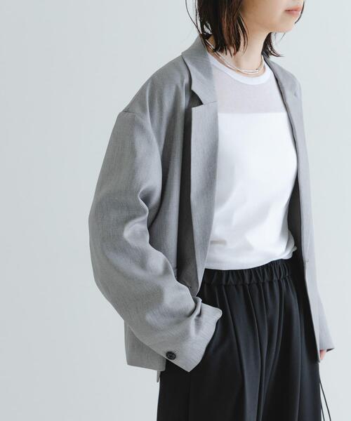 URBAN RESEARCH(アーバンリサーチ)の「『UVカット/吸水速乾/イージーケア』『UR TECH DRYLUXE』ツイードジャケット(その他アウター・レディース・ベージュ/グレー・FREE)」の4枚目の写真