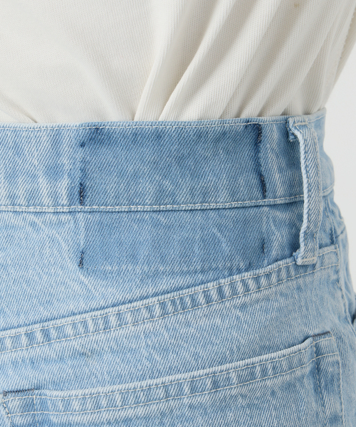 SLOBE IENA(スローブイエナ)の「《3サイズ展開/追加6》LE DENIM ストレートデニムパンツ(その他パンツ・レディース・サックスブルー・38/34/36)」の12枚目の写真