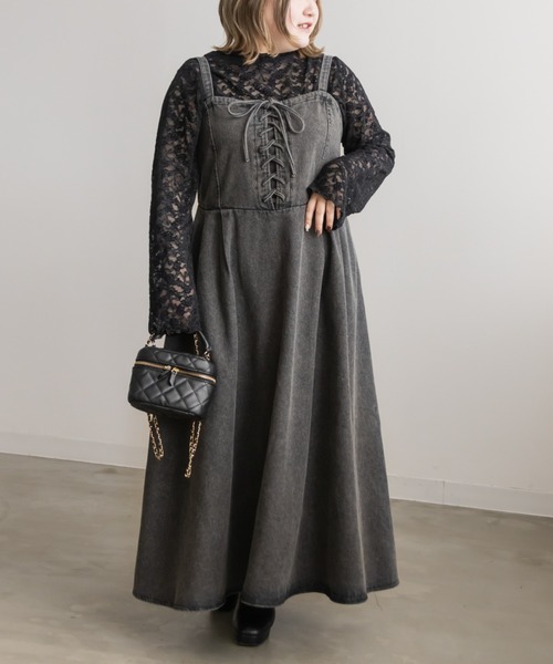 CLETTE(クレット)の「デニムレースアップジャンスカワンピース(ワンピース・レディース・ブルー/ブラック・4L/3L/LL)」の2枚目の写真