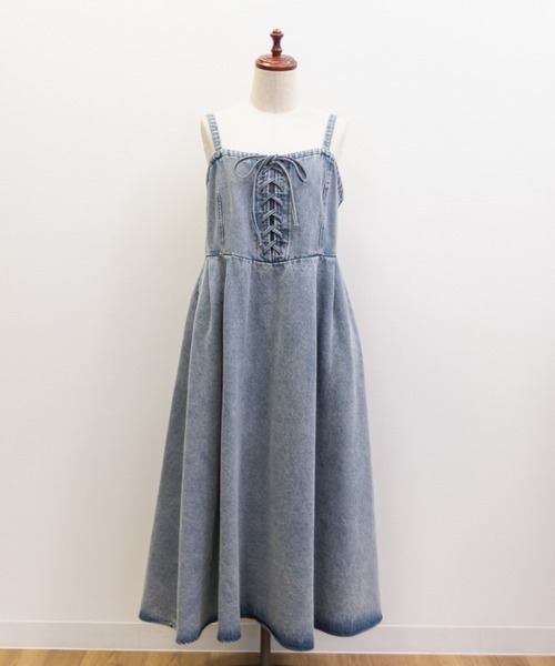 CLETTE(クレット)の「デニムレースアップジャンスカワンピース(ワンピース・レディース・ブルー/ブラック・4L/3L/LL)」の11枚目の写真