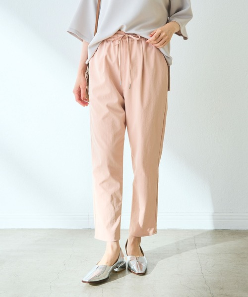 CROSS FUNCTION（クロスファンクション）の「《吸水速乾》エブ楽 きれいめイージーパンツ【CF/クロスファンクション】（その他パンツ・レディース・ライトピンク/アイボリー/カーキ/ネイビー/ベージュ/ブラック/オリーブ/ライトベージュ/サックスブルー・LL/L/M）」の9枚目の写真