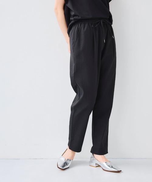 CROSS FUNCTION（クロスファンクション）の「《吸水速乾》エブ楽 きれいめイージーパンツ【CF/クロスファンクション】（その他パンツ・レディース・ライトピンク/アイボリー/カーキ/ネイビー/ベージュ/ブラック/オリーブ/ライトベージュ/サックスブルー・LL/L/M）」の17枚目の写真