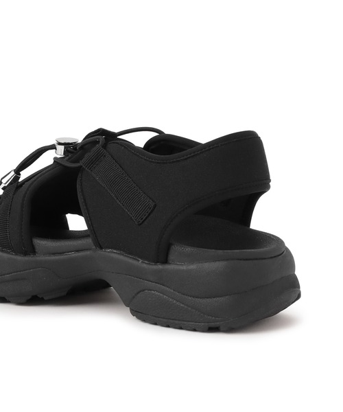 ROPE' PICNIC（ロペピクニック）の「アジャスタースピンドルスニーカーサンダル/リンクコーデ（サンダル・レディース・ブラック/キナリ・L/M/S）」の4枚目の写真