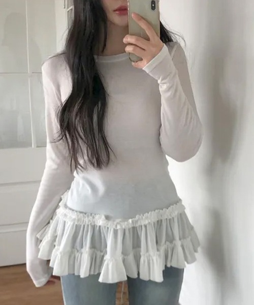MEMECLE(メメクル)の「【 MEMECLE / メメクル 】シースルー 裾フリルレイヤード カットソー(Tシャツ/カットソー・レディース・ブラック/ホワイト・L/M/S)」の15枚目の写真