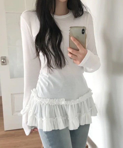 MEMECLE(メメクル)の「【 MEMECLE / メメクル 】シースルー 裾フリルレイヤード カットソー(Tシャツ/カットソー・レディース・ブラック/ホワイト・L/M/S)」の16枚目の写真