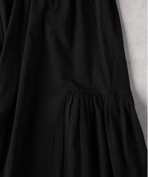 Lee（リー）の「【Lee】「WEB限定」キャミソールドレス（ワンピース・レディース・ブラック・M）」の4枚目の写真