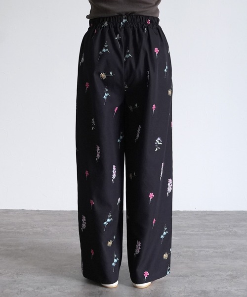 GUCCI2019AWファッションショー限定品　花柄プリントパンツ 32 GUCCI - 美品▽GUCCI グッチ 624399 シルク100% GG柄 花柄
