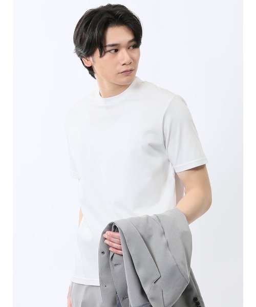 TAKA-Q（タカキュー）の「【ストレッチ ウォッシャブル】m.f.エディトリアル メンズ 【DRESS T-SHIRT】綿ストレッチ スロープネック半袖Tシャツ（Tシャツ/カットソー・メンズ・グレー/ブラック/ホワイト/ネイビー・MEDIUM/LARGE/X-LARGE）」の2枚目の写真