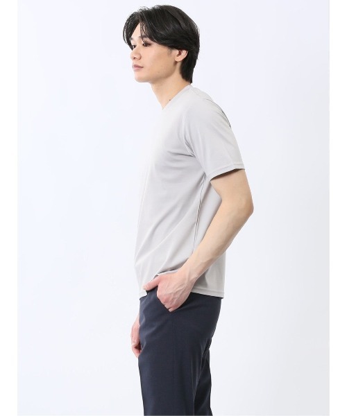TAKA-Q（タカキュー）の「【ストレッチ ウォッシャブル】m.f.エディトリアル メンズ 【DRESS T-SHIRT】綿ストレッチ スロープネック半袖Tシャツ（Tシャツ/カットソー・メンズ・グレー/ブラック/ホワイト/ネイビー・MEDIUM/LARGE/X-LARGE）」の9枚目の写真