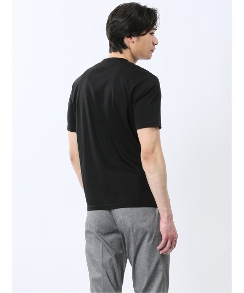 TAKA-Q（タカキュー）の「【ストレッチ ウォッシャブル】m.f.エディトリアル メンズ 【DRESS T-SHIRT】綿ストレッチ スロープネック半袖Tシャツ（Tシャツ/カットソー・メンズ・グレー/ブラック/ホワイト/ネイビー・MEDIUM/LARGE/X-LARGE）」の20枚目の写真