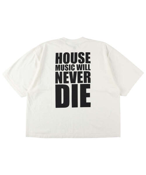 is-ness（イズネス）の「ISNESS MUSIC / イズネス ミュージック HOUSE MUSIC WILL NEVER DIE（Tシャツ/カットソー・メンズ・ホワイト/ブラック・LARGE/MEDIUM）」の4枚目の写真