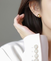 yu-ka([J)YU-KA:VvEhsAX simple round pierce(sAXipj)