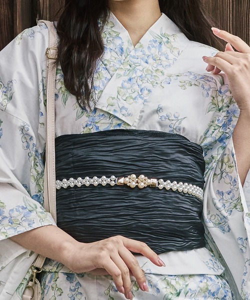 下駄付き浴衣5点セット 浴衣・兵児帯・下駄・腰紐2本《2025新作