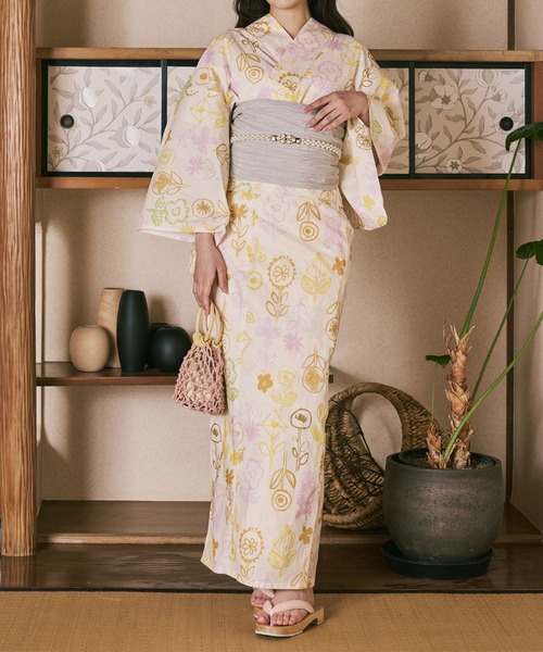 下駄付き浴衣5点セット 浴衣・兵児帯・下駄・腰紐2本《2025新作