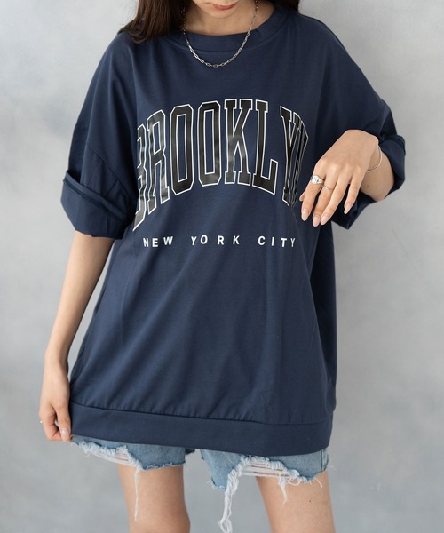 NinaetLina(ニナエリナ)の「BROOKLYNプリントオーバーTシャツ(Tシャツ/カットソー・レディース・グレー/ブラック/ネイビー/アイボリー・FREE)」の4枚目の写真
