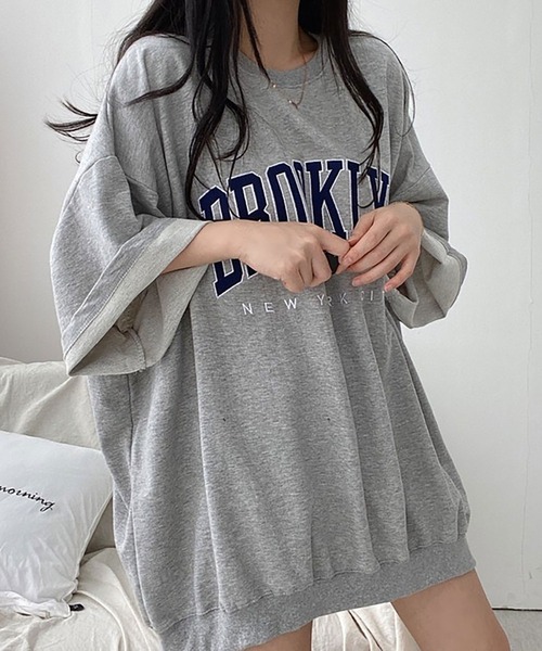 NinaetLina(ニナエリナ)の「BROOKLYNプリントオーバーTシャツ(Tシャツ/カットソー・レディース・グレー/ブラック/ネイビー/アイボリー・FREE)」の3枚目の写真