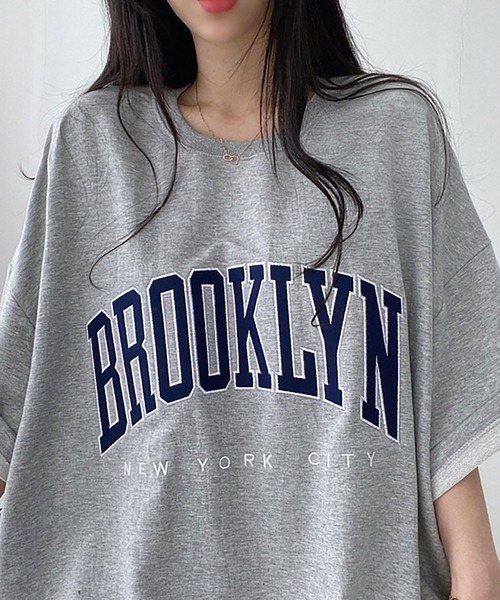 NinaetLina(ニナエリナ)の「BROOKLYNプリントオーバーTシャツ(Tシャツ/カットソー・レディース・グレー/ブラック/ネイビー/アイボリー・FREE)」の16枚目の写真