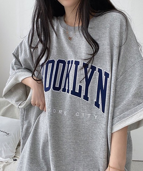 NinaetLina(ニナエリナ)の「BROOKLYNプリントオーバーTシャツ(Tシャツ/カットソー・レディース・グレー/ブラック/ネイビー/アイボリー・FREE)」の17枚目の写真