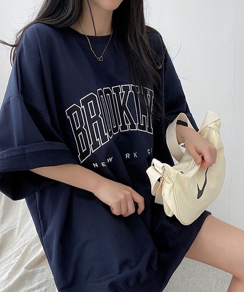 NinaetLina(ニナエリナ)の「BROOKLYNプリントオーバーTシャツ(Tシャツ/カットソー・レディース・グレー/ブラック/ネイビー/アイボリー・FREE)」の18枚目の写真