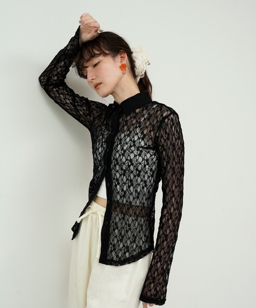Lutim by u(ルチバイユー)の「Sheer Lace Tight Fit Shirt / シアーレースタイトフィットシャツ(シャツ/ブラウス・レディース・ホワイト/ブラック・FREE)」の2枚目の写真