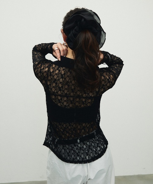Lutim by u(ルチバイユー)の「Sheer Lace Tight Fit Shirt / シアーレースタイトフィットシャツ(シャツ/ブラウス・レディース・ホワイト/ブラック・FREE)」の15枚目の写真