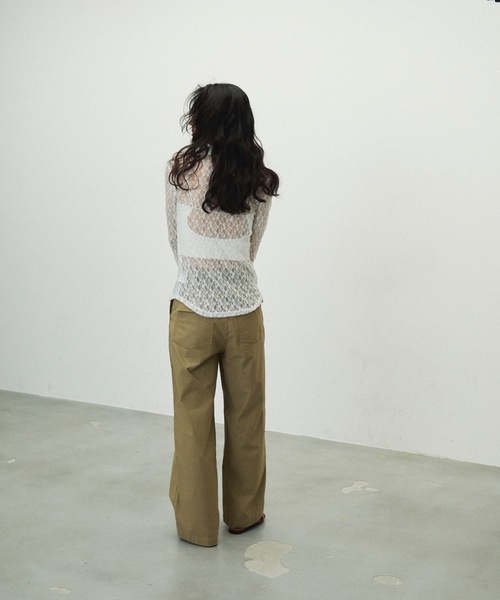 Lutim by u(ルチバイユー)の「Sheer Lace Tight Fit Shirt / シアーレースタイトフィットシャツ(シャツ/ブラウス・レディース・ホワイト/ブラック・FREE)」の6枚目の写真