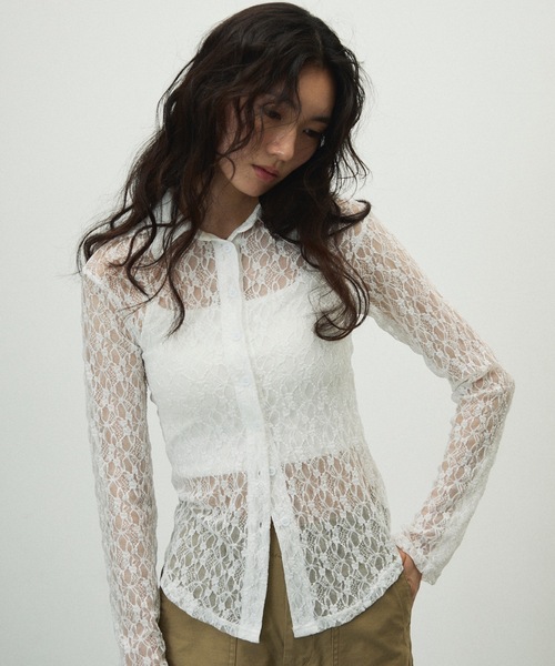 Lutim by u(ルチバイユー)の「Sheer Lace Tight Fit Shirt / シアーレースタイトフィットシャツ(シャツ/ブラウス・レディース・ホワイト/ブラック・FREE)」の9枚目の写真