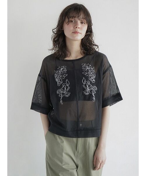 FIKA.(フィーカ)の「Zari embroidered mesh sheer blouse(シャツ/ブラウス・レディース・ブラック/オフホワイト・MEDIUM)」の9枚目の写真