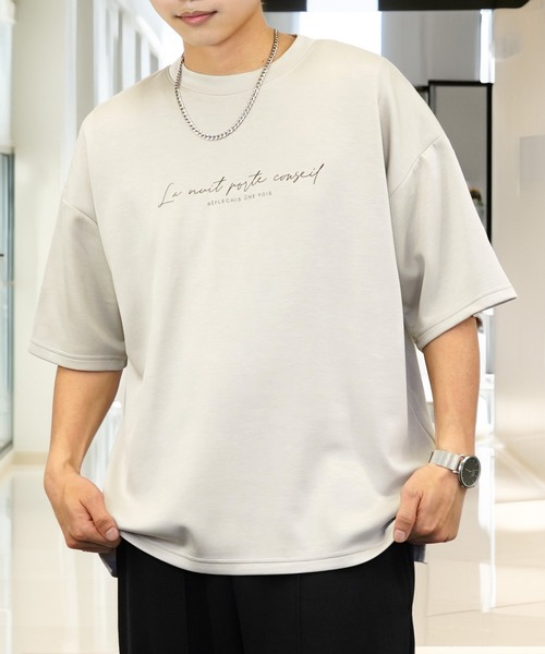 L'atelier(ラトリエ)の「肌触り ストレッチ Tシャツ半袖 ストリート 接触冷感 ロゴ T(Tシャツ/カットソー・メンズ・ホワイト系2/グレー系1/グレー系2/グレー系3/グレー系4/ホワイト系4/ホワイト系1/ブラック系4/ブラック系3/ブラック系2/ブラック系1/ホワイト系3/ダルブルー系1・LL/L/M)」の16枚目の写真