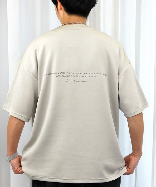 L'atelier(ラトリエ)の「肌触り ストレッチ Tシャツ半袖 ストリート 接触冷感 ロゴ T(Tシャツ/カットソー・メンズ・ホワイト系2/グレー系1/グレー系2/グレー系3/グレー系4/ホワイト系4/ホワイト系1/ブラック系4/ブラック系3/ブラック系2/ブラック系1/ホワイト系3/ダルブルー系1・LL/L/M)」の17枚目の写真