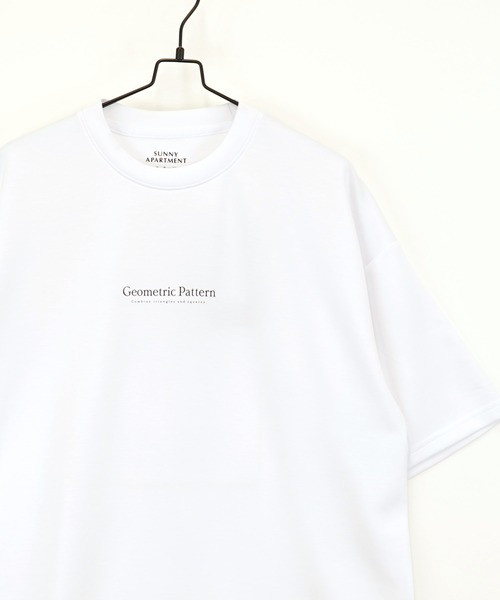 L'atelier(ラトリエ)の「肌触り ストレッチ Tシャツ半袖 ストリート 接触冷感 ロゴ T(Tシャツ/カットソー・メンズ・ホワイト系2/グレー系1/グレー系2/グレー系3/グレー系4/ホワイト系4/ホワイト系1/ブラック系4/ブラック系3/ブラック系2/ブラック系1/ホワイト系3/ダルブルー系1・LL/L/M)」の22枚目の写真
