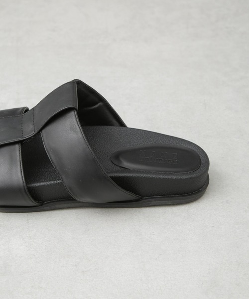 NANO universe（ナノユニバース）の「パディングフラットサンダル（サンダル・レディース・ブラック/ホワイト・36/37/38）」の7枚目の写真