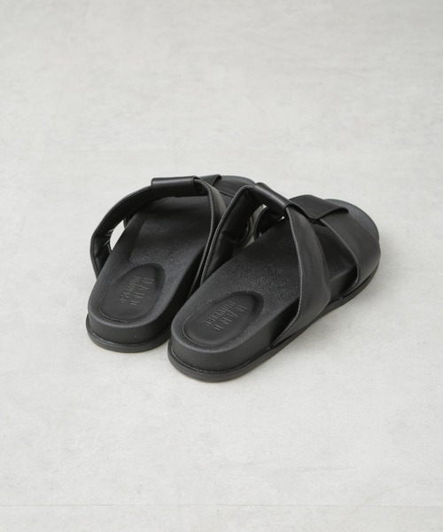 NANO universe（ナノユニバース）の「パディングフラットサンダル（サンダル・レディース・ブラック/ホワイト・36/37/38）」の9枚目の写真