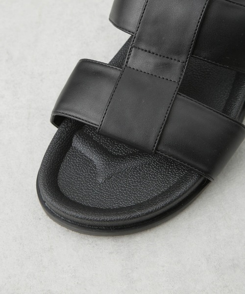NANO universe（ナノユニバース）の「パディングフラットサンダル（サンダル・レディース・ブラック/ホワイト・36/37/38）」の10枚目の写真